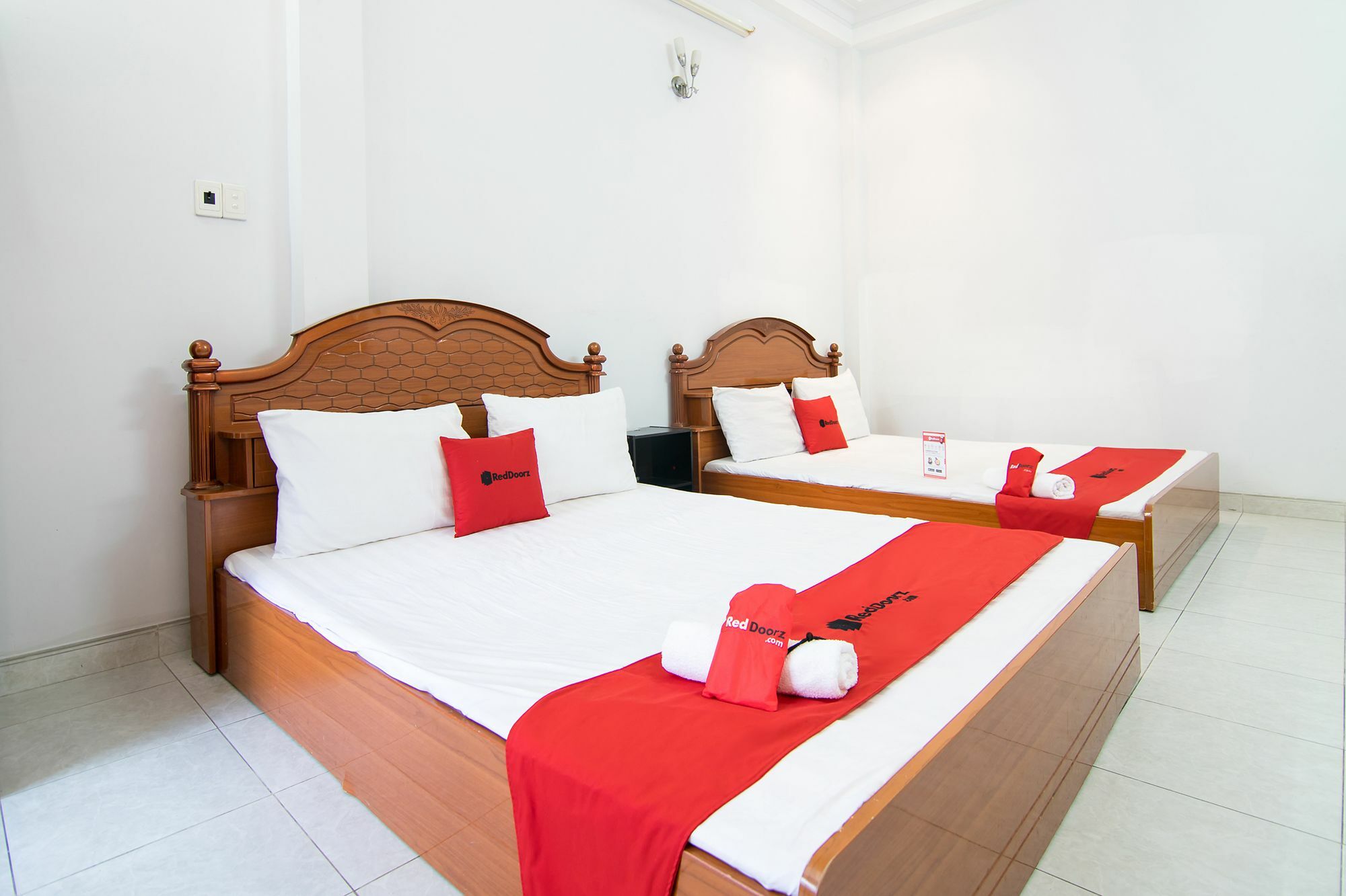 Reddoorz Near Pico Plaza Cong Hoa Hotel TP. Hồ Chí Minh Ngoại thất bức ảnh