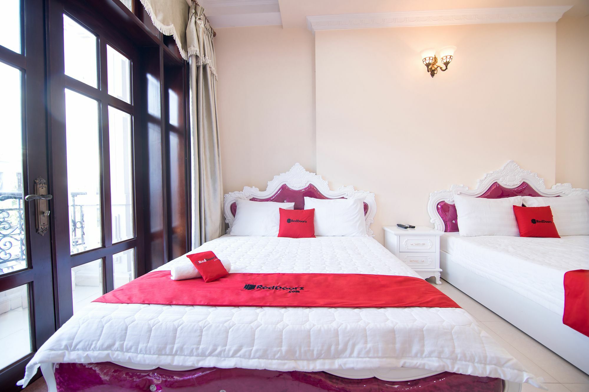 Reddoorz Near Pico Plaza Cong Hoa Hotel TP. Hồ Chí Minh Ngoại thất bức ảnh